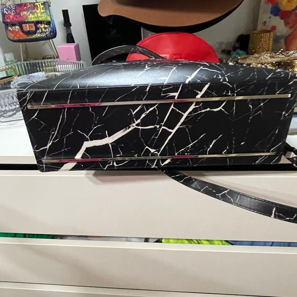 BALENCIAGA Le Dix Cabas black marble print top handle structured tote bag - Picture 6 of 8